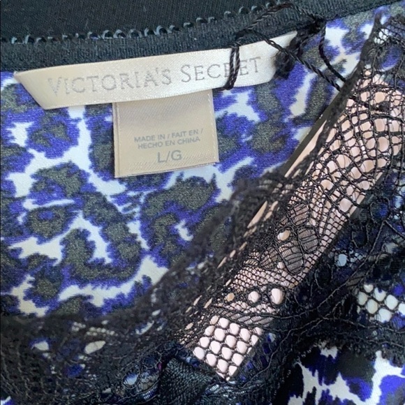 Victoria’s Secret lingerie Blue animal print leopard satin romper stretch - Picture 11 of 11